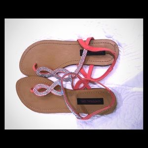 Womens coral sandals size 7